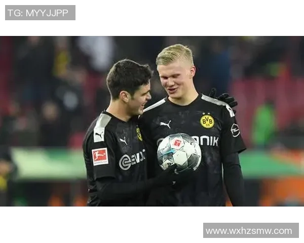 欧联杯精彩对决多特蒙德3-0曼联帽子戏法引发全场狂欢解析战术细节