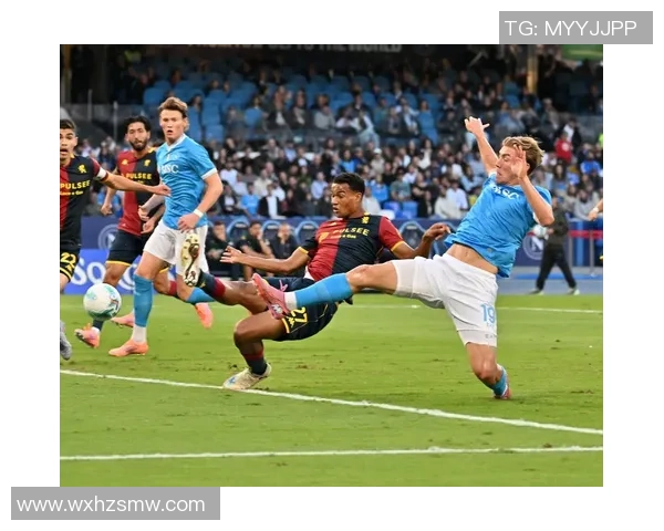 意甲焦点战那不勒斯与尤文图斯握手言和帽子戏法引发争议判罚讨论 意甲焦点战那不勒斯与尤文图斯握手言和帽子戏法引发争议判罚讨论